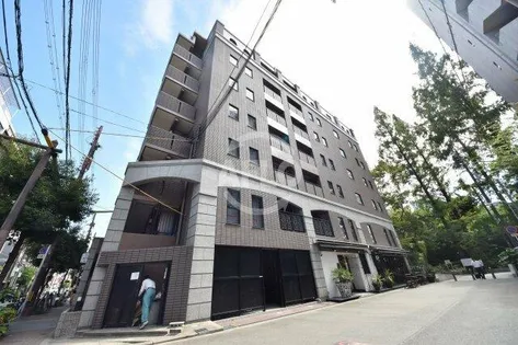 プレステージ靭公園【6階】の外観