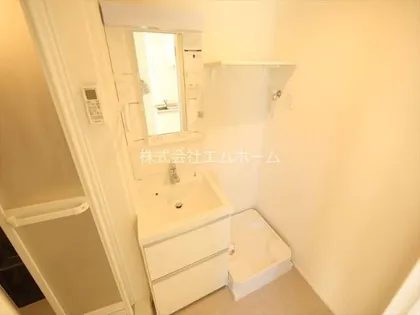 ルーチェ新守山【102号室】の内装