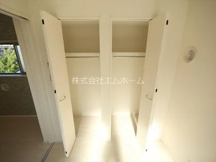 ルーチェ新守山【102号室】の内装