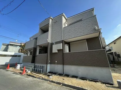 大阪府吹田市千里山月が丘【アパート】の外観