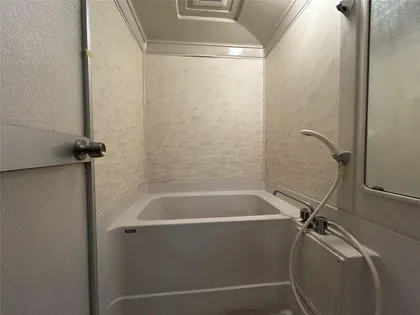 ロマネスク西公園第5【5階】の風呂