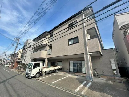 インフィニティ シバタの画像
