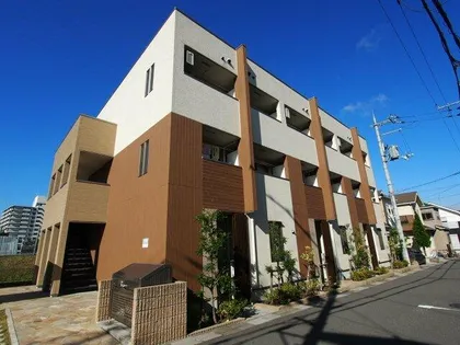 スリーハーブズ狭山Ⅰ番館【3階】の外観