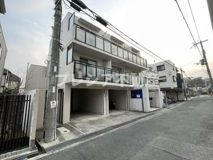 ダイドーメゾン甲東園【3階】の外観