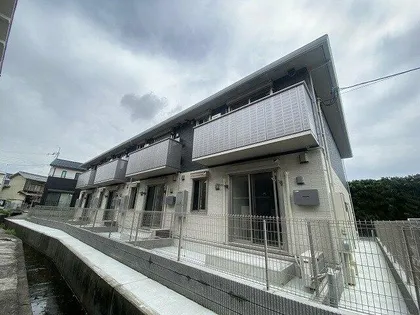 アリヴィラ宮前【2階】の外観