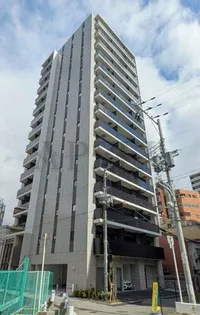 シーズンフラッツ中崎【13階】の外観