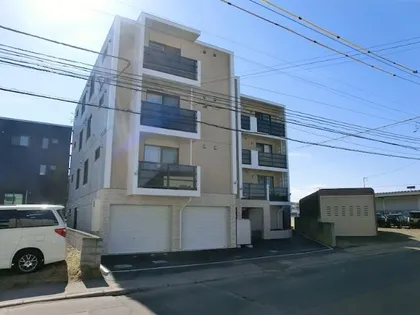 NFPガーデン月寒西【3階】の外観