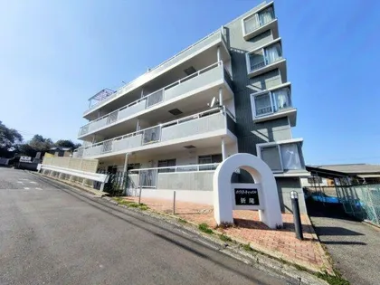 ホワイトキャッスル折尾の画像