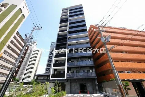 バウスフラッツ新大阪【7階】の外観