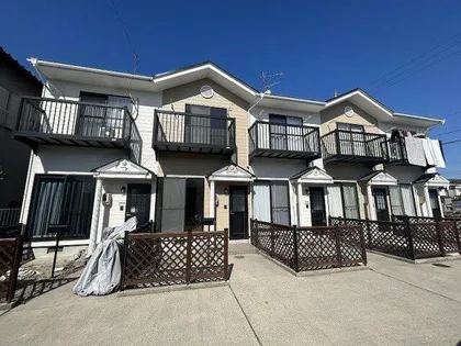 愛知県海部郡大治町大字長牧字中道【テラスハウス】の外観