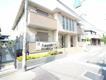 クワルト・ラナ【2階】の外観