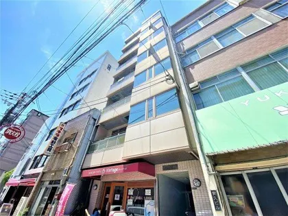 サニーパレス副田【3階】の外観