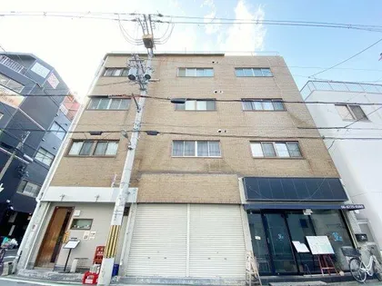 桃栄マンション【4階】の外観