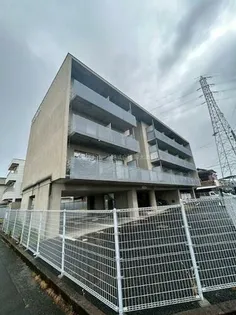 シャルル泉大津【4階】の外観