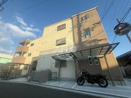 ロンドラージ今林の画像