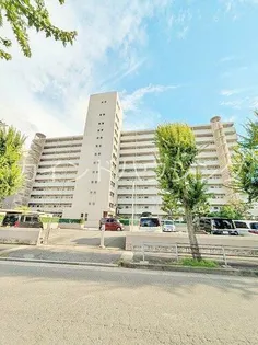 新北島コーポ2号棟【9階】の外観