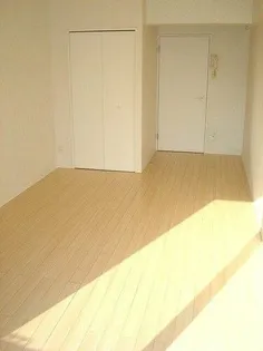 エンクレスト警固【706号室】の居間