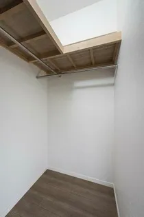 エンクレスト空港通り【801号室】の内装