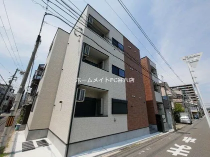 グランディオ鶴橋【1階】の外観