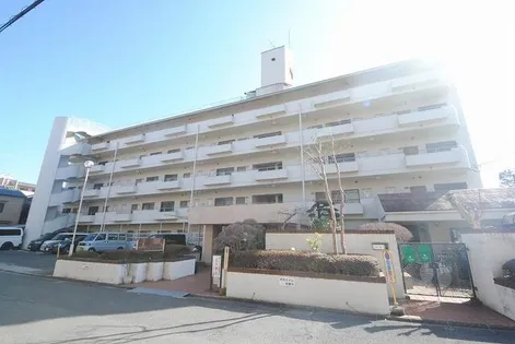 メゾン高野【4階】の外観