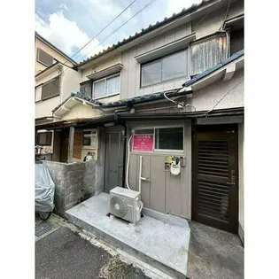 大阪府大東市中楠の里町【テラスハウス】の外観