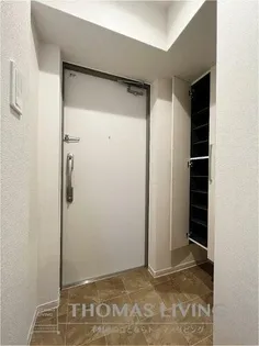 ロータス青山Ⅰ【2階】の玄関