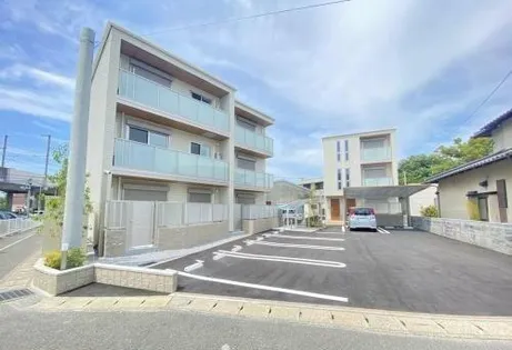 SーROOM曰佐 西館の画像