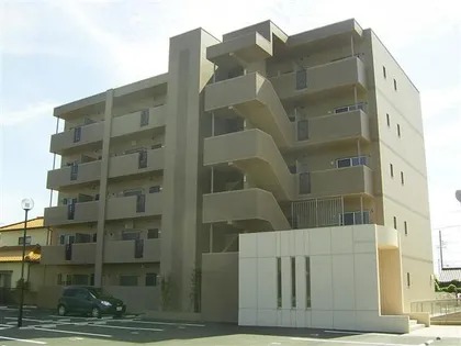 グランシャリオの画像