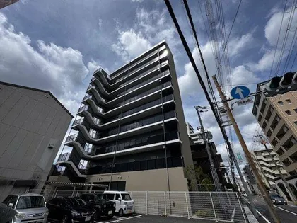 大阪府茨木市中津町【マンション】の外観