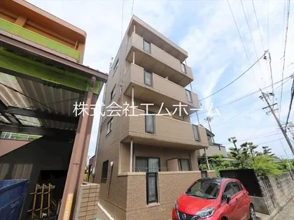 レージュウイングの画像