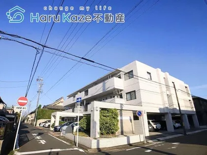 カーサソロチョウ【3階】の外観