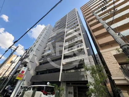 プレサンス堺筋本町エグゼブラン【3階】の外観