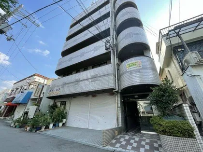 レスターテII【3階】の外観