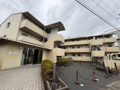 インテル コート池田の外観