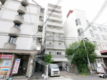 インベスト北梅田【3階】の外観