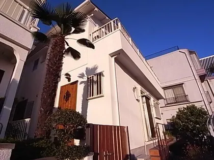 歌敷山ハイツの画像