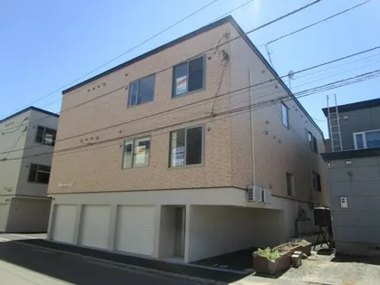 ディープスワンプ37【206号室】の外観