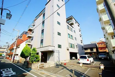 ツイン96の画像