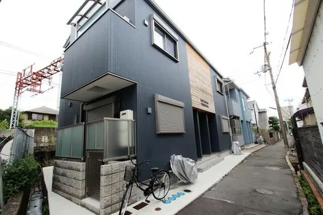 セイントエスペランサ月見山【2階】の外観