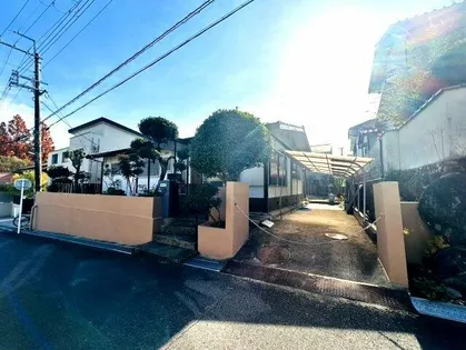 大阪府吹田市藤白台2丁目【一戸建】の外観