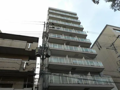 アパルト松崎【8階】の外観
