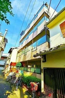 プレミール清水丘【1階】の外観