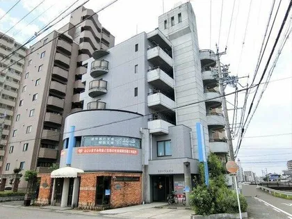 セントラルビル【5階】の外観