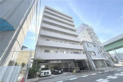 プロビデンス栄南【2階】の外観