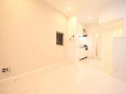 ハーモニーテラス鳴海町Ⅱ【1階】の居間