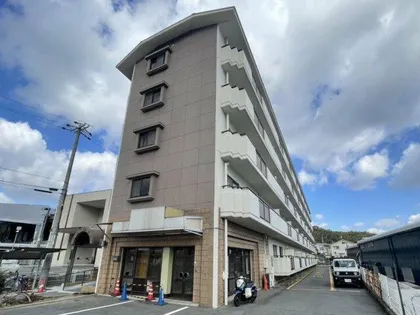 ドムール祐村【1階】の外観