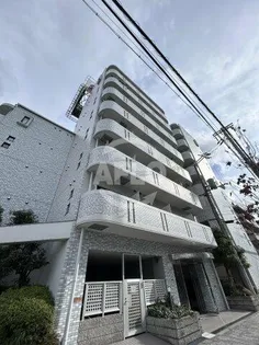 リーガル新大阪【7階】の外観