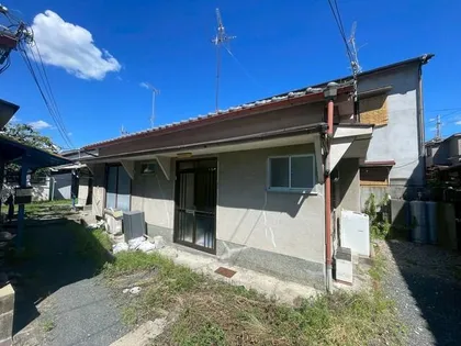 大阪府高槻市津之江町1丁目【テラスハウス】の外観