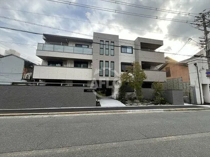 セレンディピティアトレ【3階】の外観