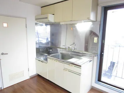 プレインハイム【402号室】のキッチン